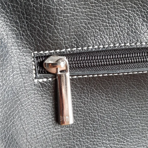 Handbag - Picture 3 of 16